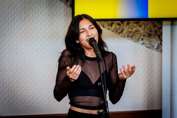 DE OPENING Presentatie_West Side Story_Silvana Rocha_960