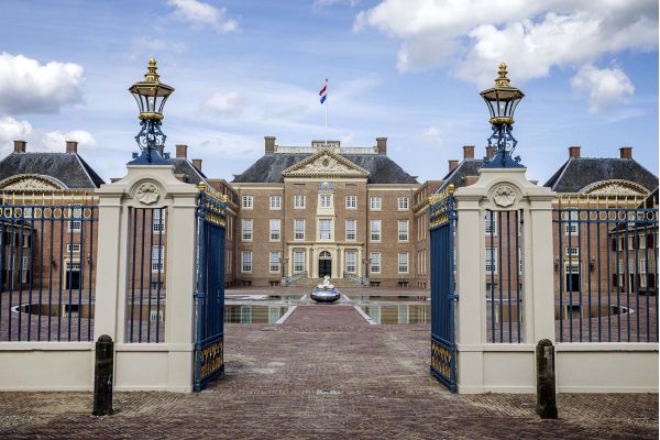 poort-paleis-het-loo