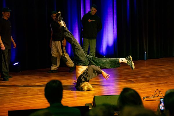 20260521_DeOpening_PersPresentation_077_FITCHD_5558