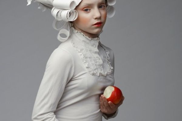 Asya Kozina Baroque Paper Wigs 2016 1 Medium